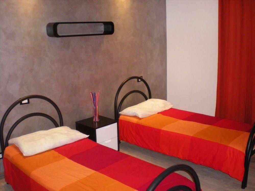 Enzo Luxury Rooms Rom Exteriör bild