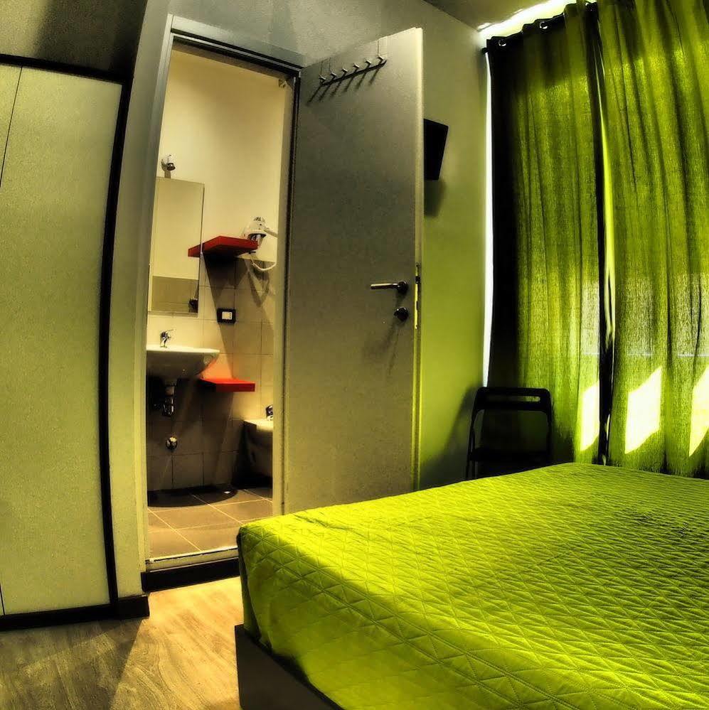Enzo Luxury Rooms Rom Exteriör bild