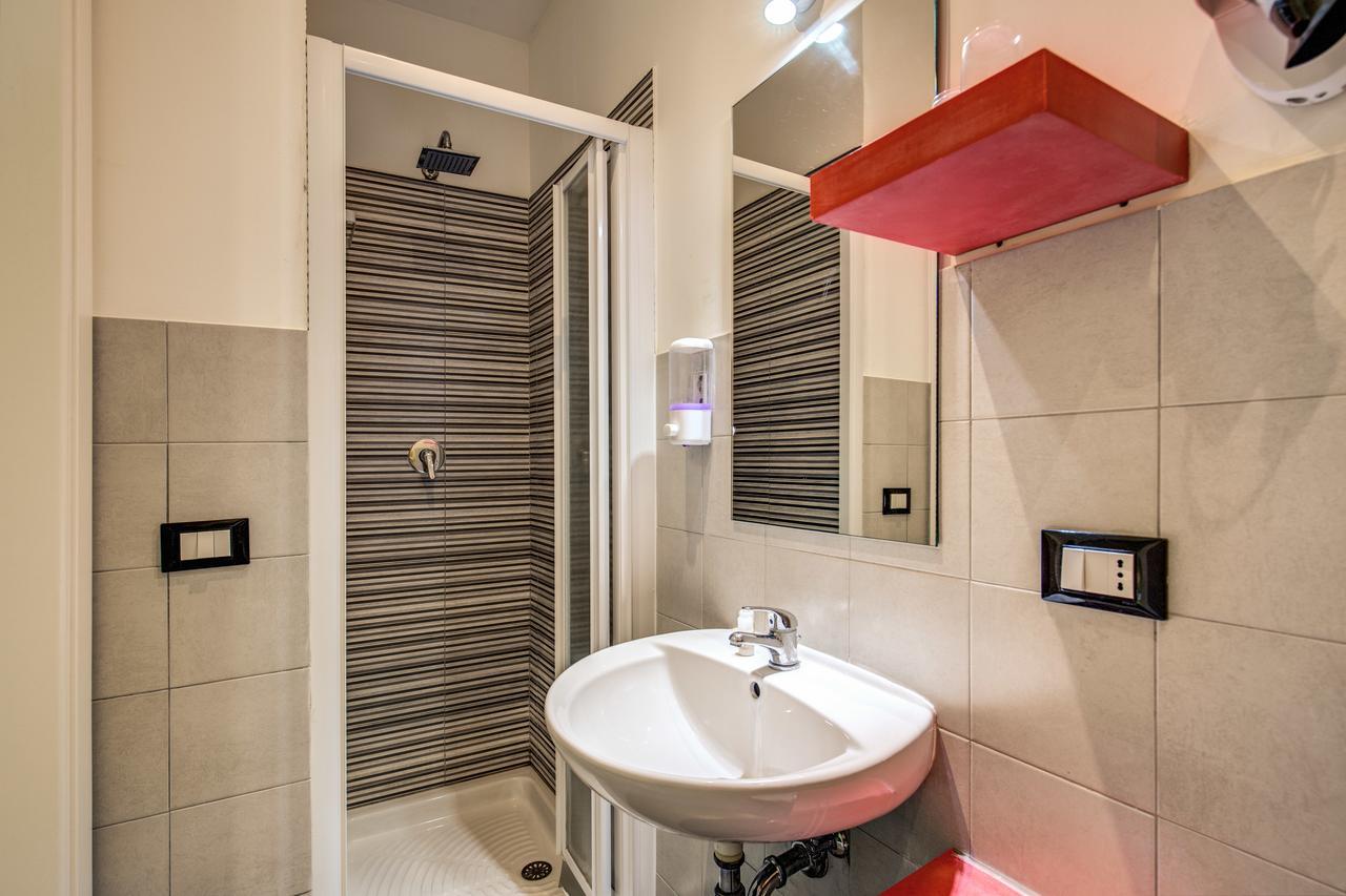 Enzo Luxury Rooms Rom Exteriör bild