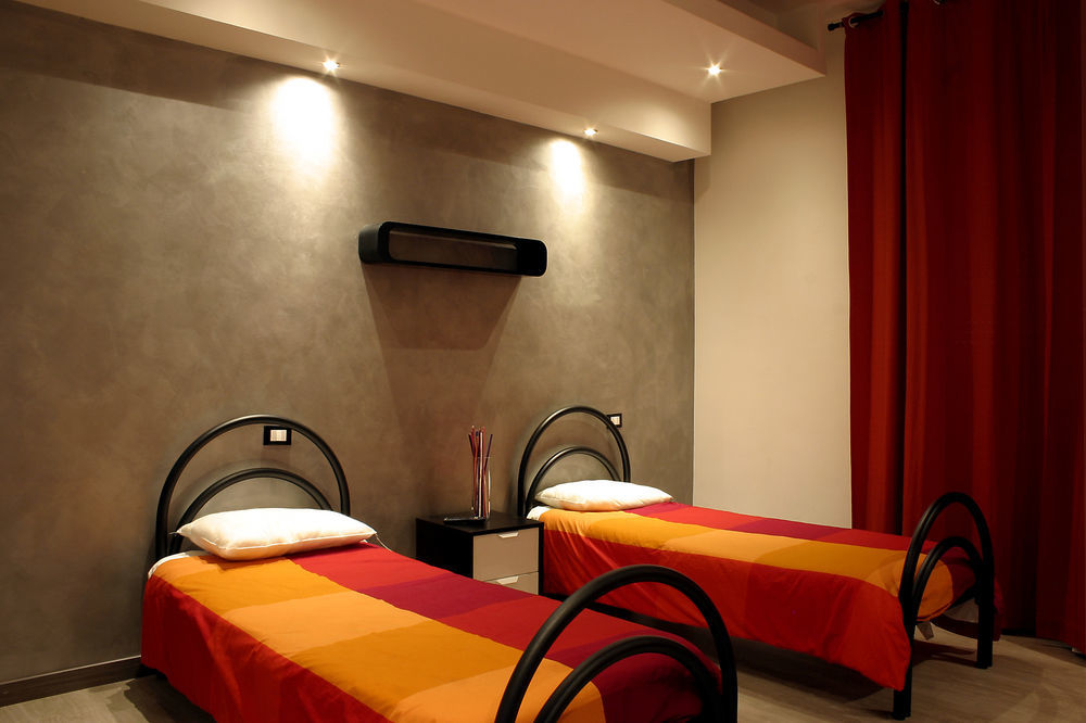 Enzo Luxury Rooms Rom Exteriör bild