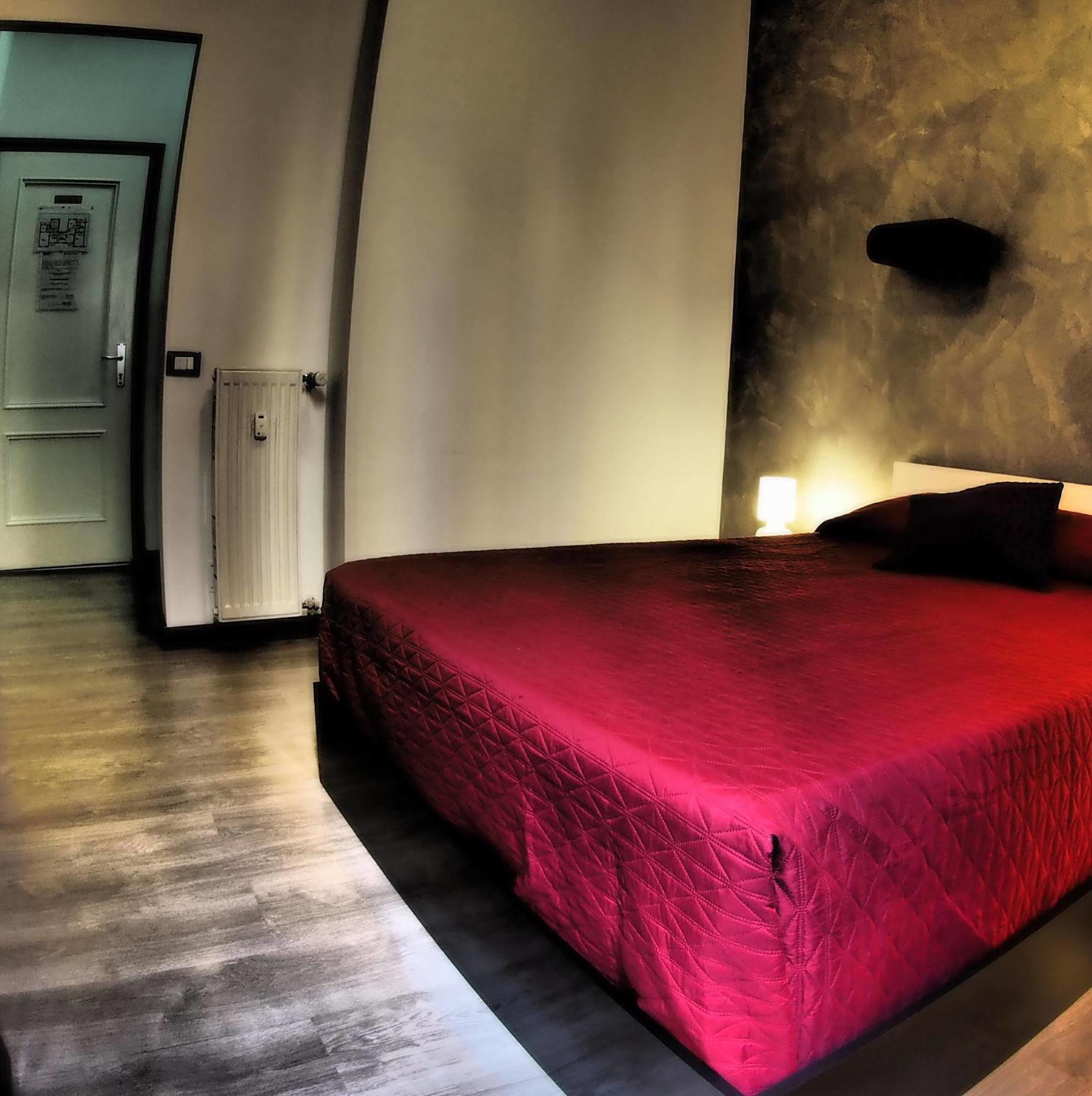 Enzo Luxury Rooms Rom Exteriör bild