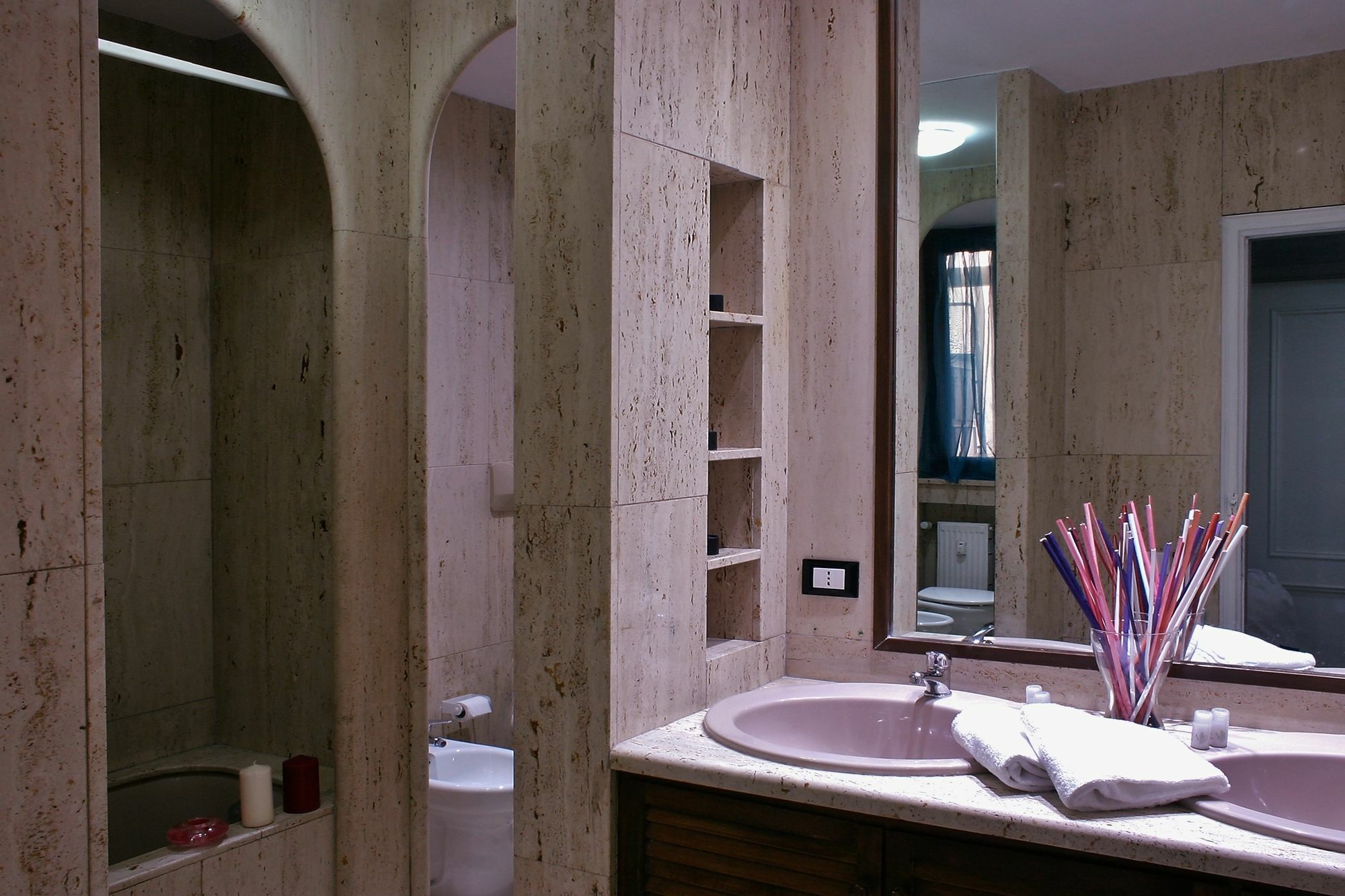 Enzo Luxury Rooms Rom Exteriör bild